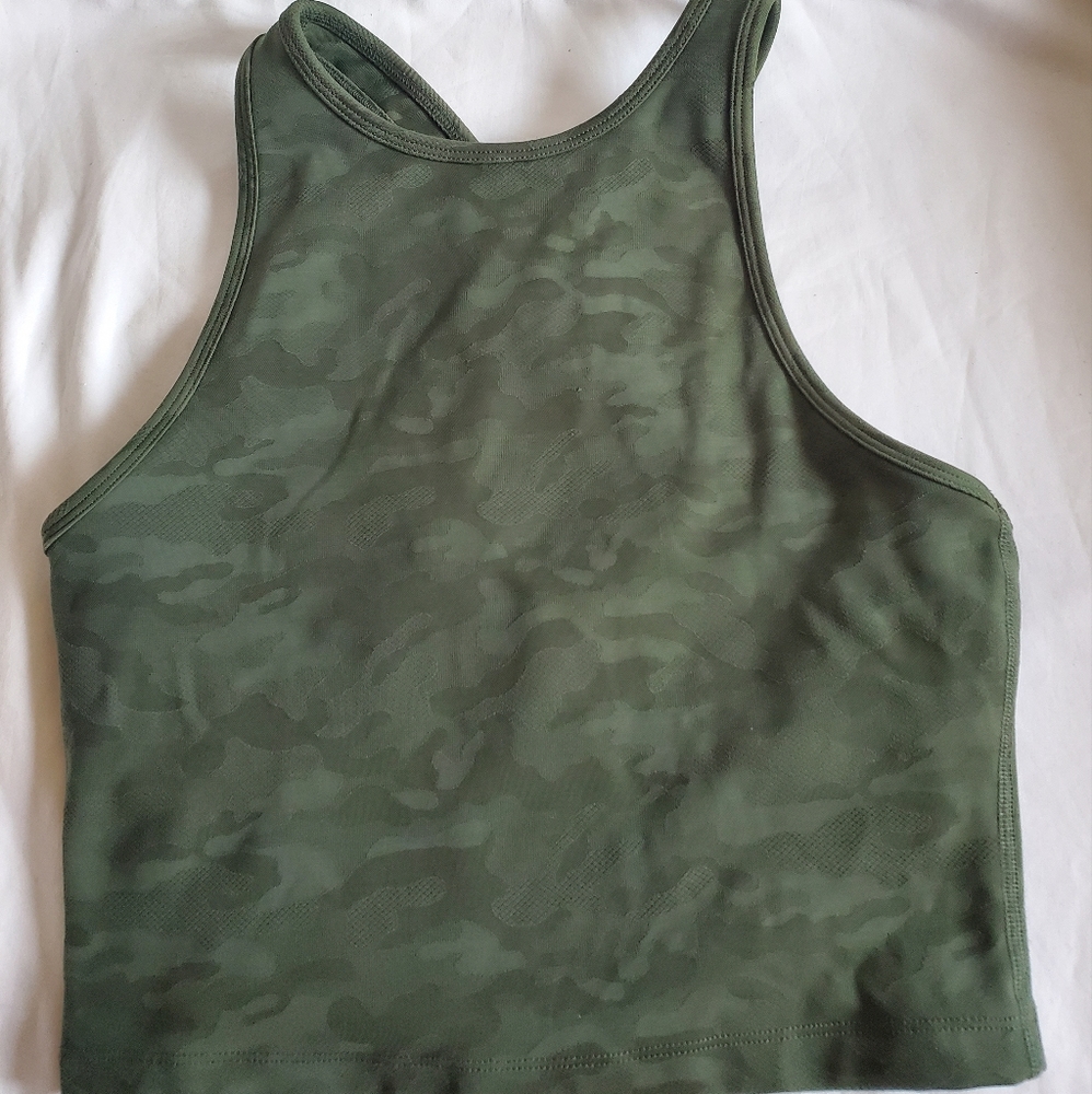 Beyond Yoga Olive Green Camo Crop Tank Top